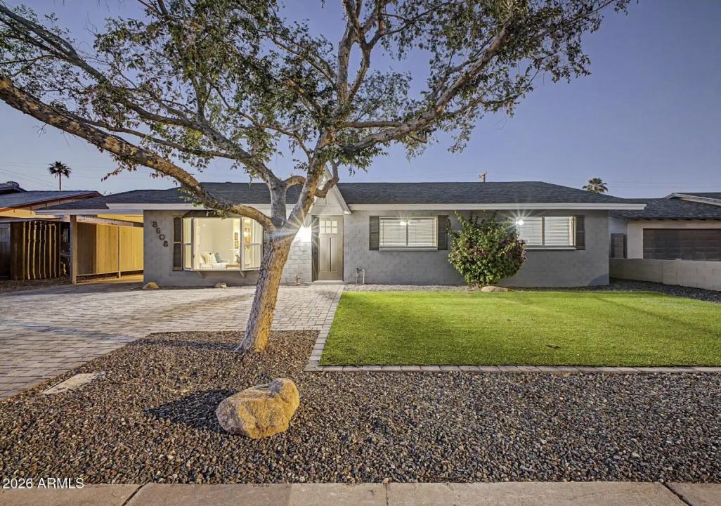 Real Estate Picture 2