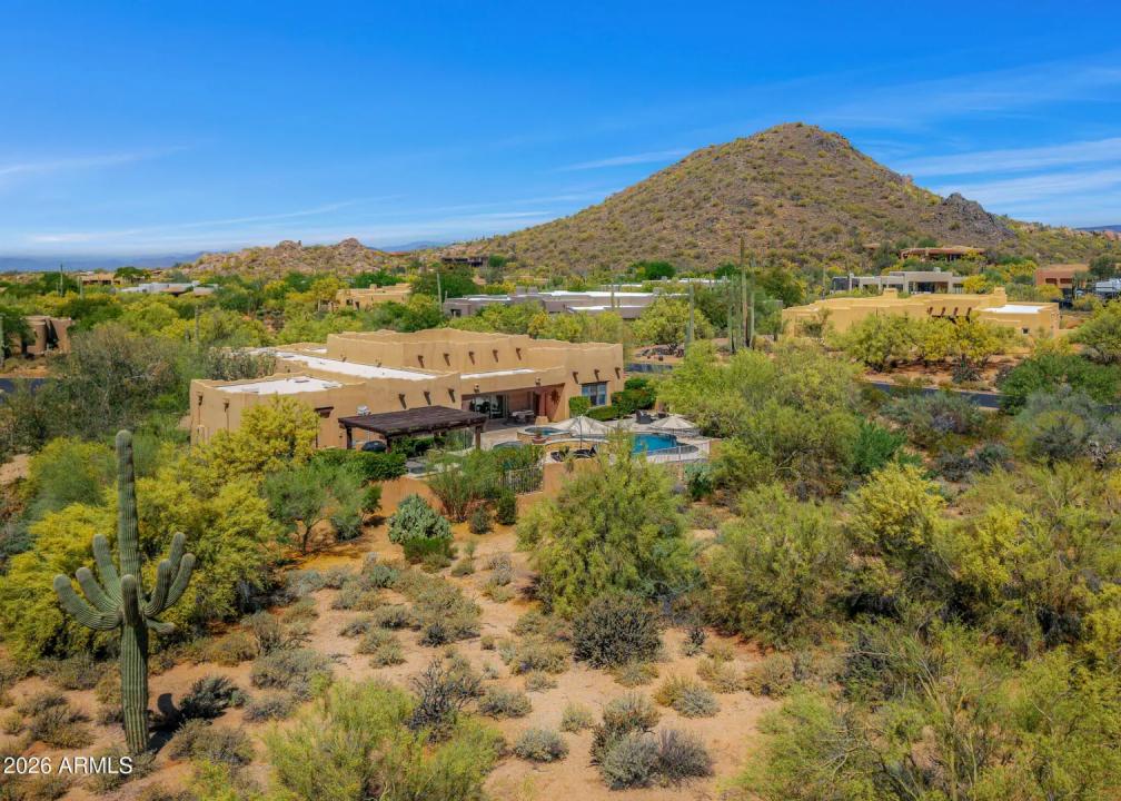 Real Estate Picture 34