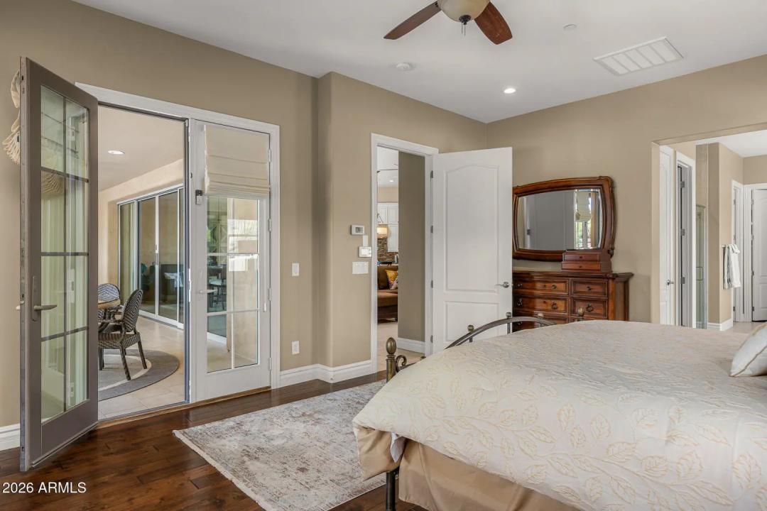 Real Estate Picture 16