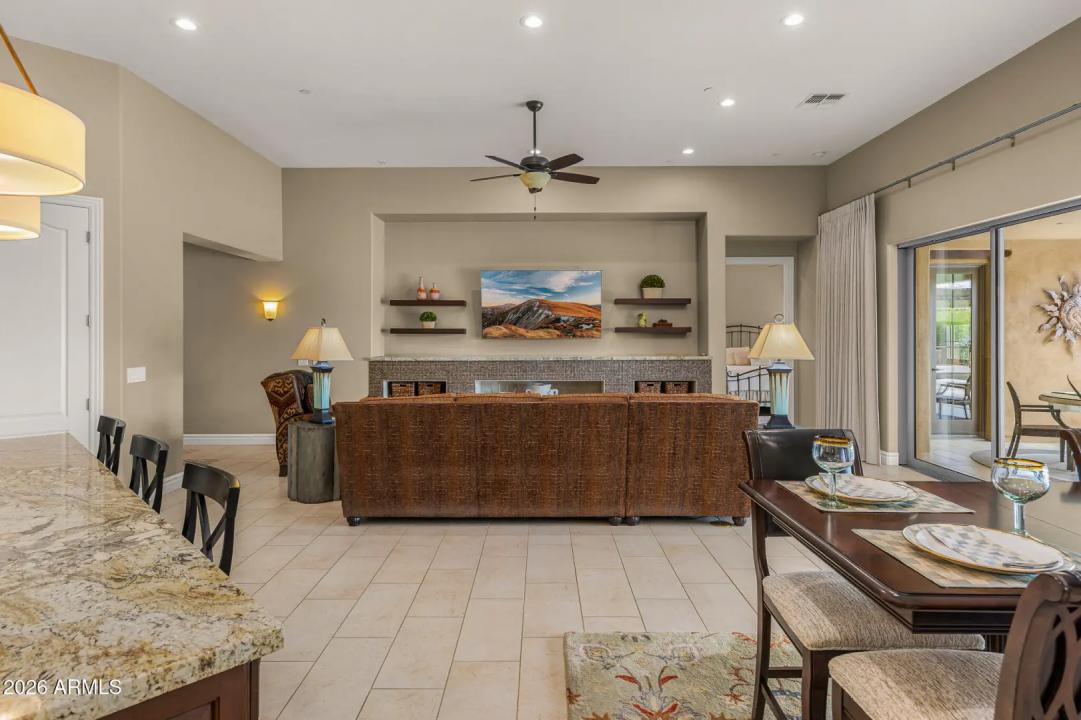 Real Estate Picture 9