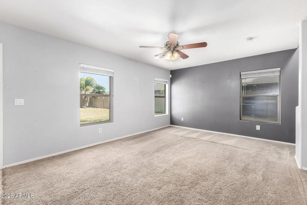 Real Estate Picture 6