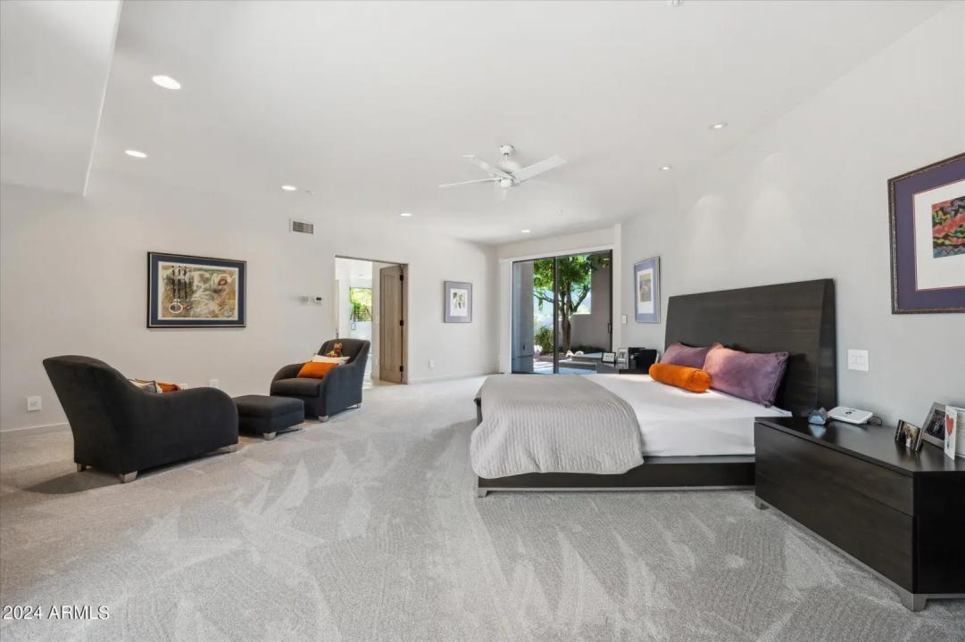 Real Estate Picture 20