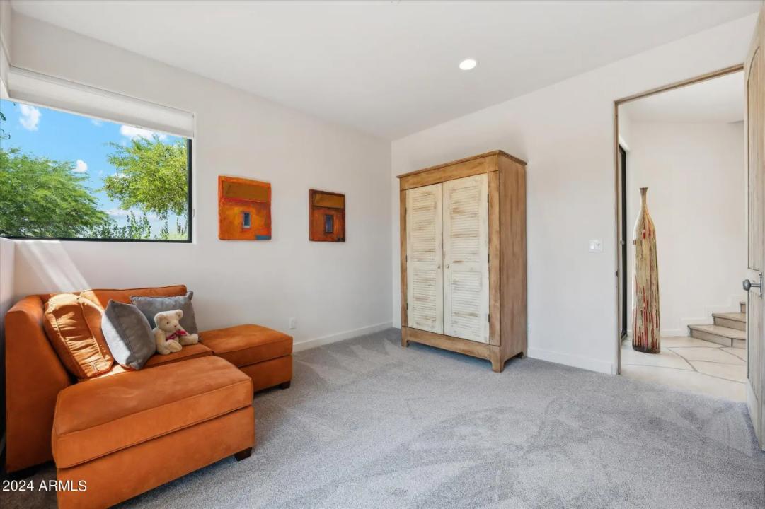 Real Estate Picture 31