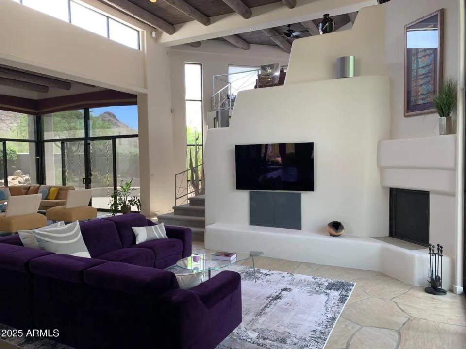 Real Estate Picture 50