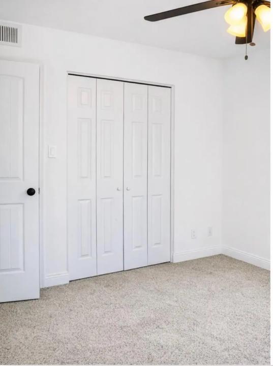 Real Estate Picture 24