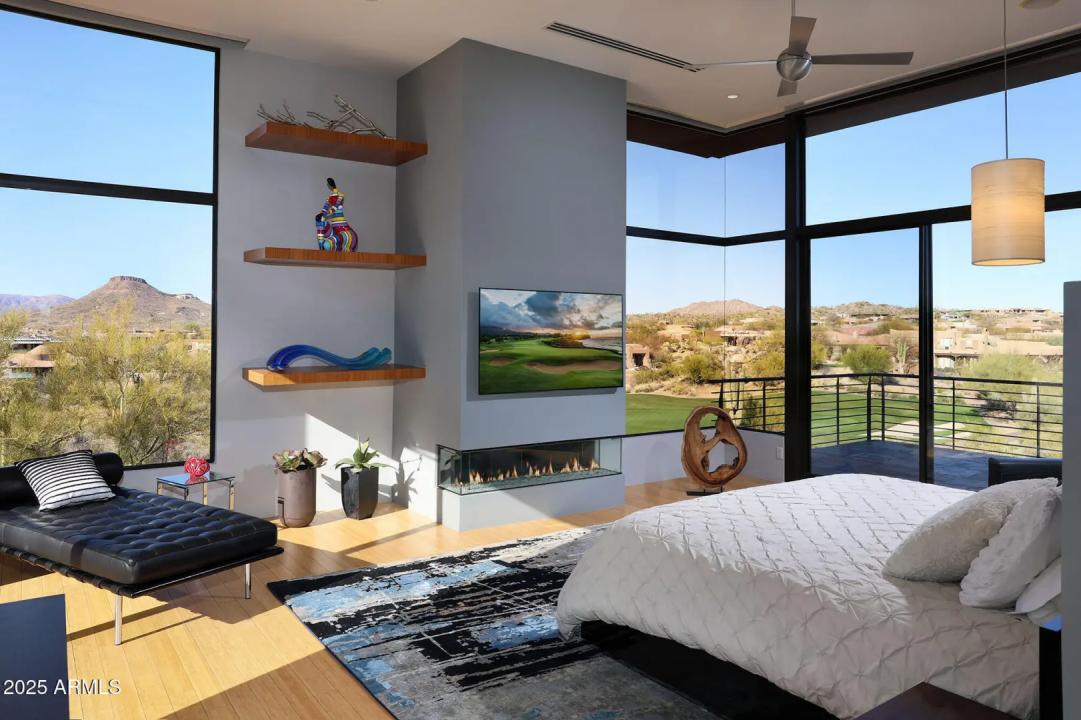 Real Estate Picture 19