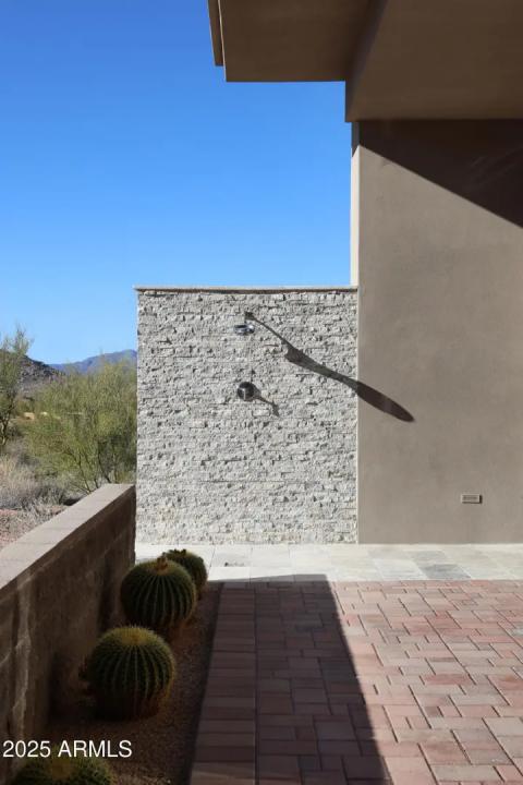 Real Estate Picture 23