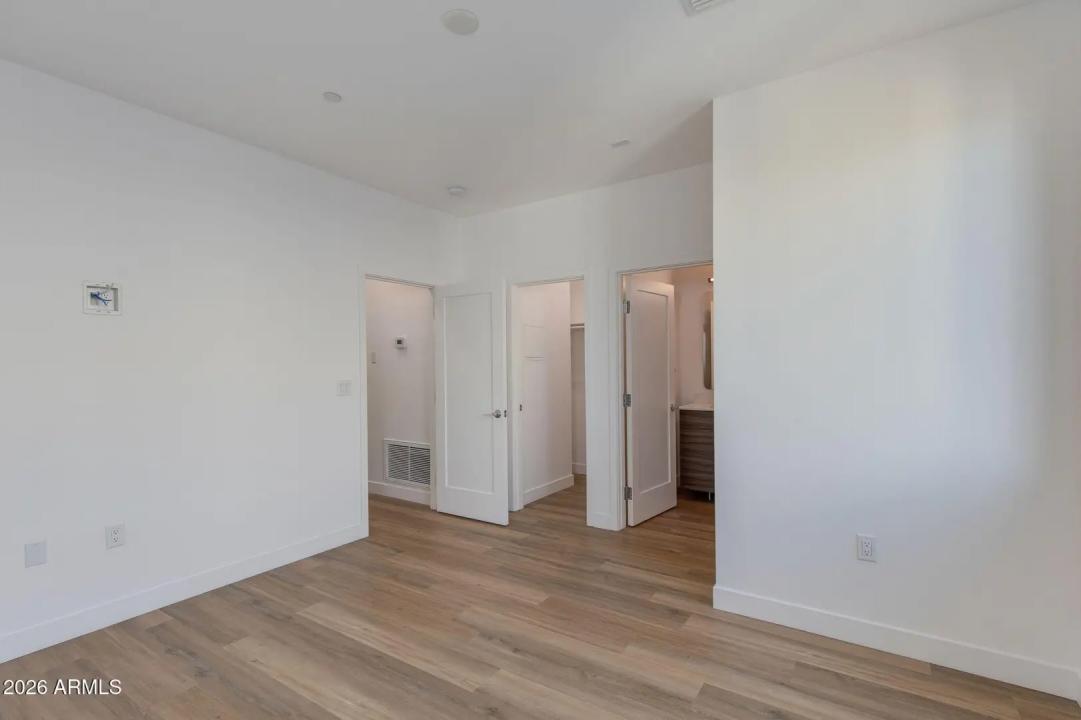 Real Estate Picture 35