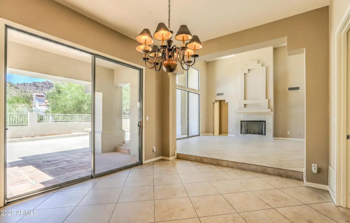 Real Estate Picture 14