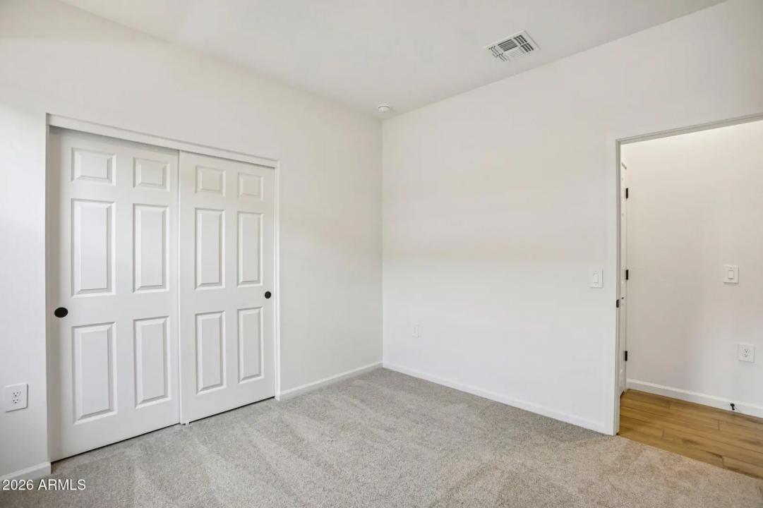 Real Estate Picture 28