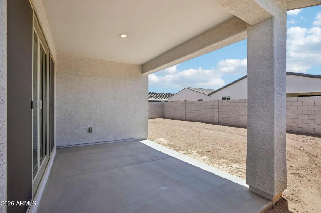Real Estate Picture 35