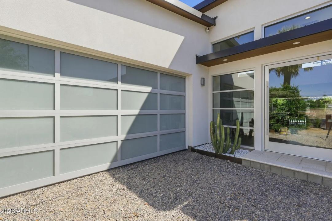 Real Estate Picture 30