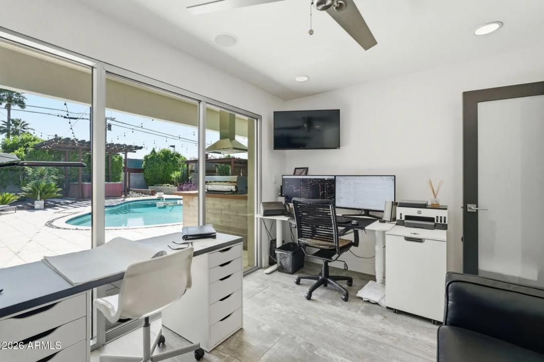 Real Estate Picture 27