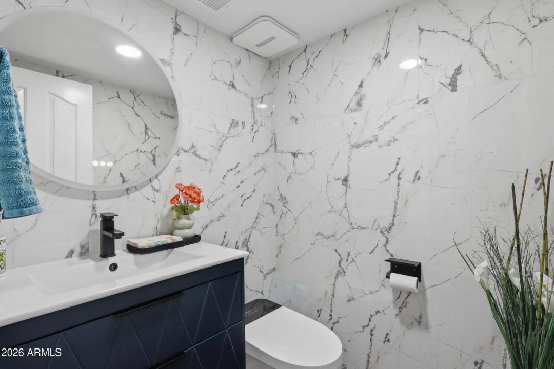 Real Estate Picture 19