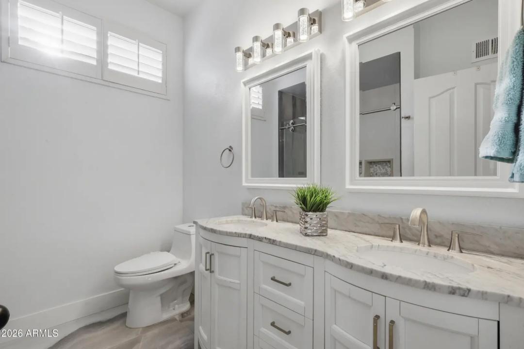 Real Estate Picture 28