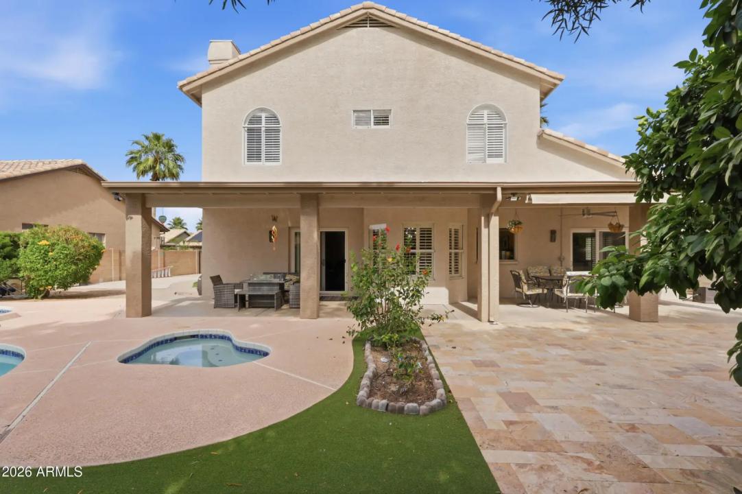 Real Estate Picture 42