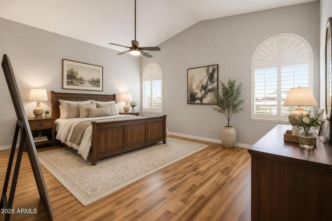 Real Estate Picture 23