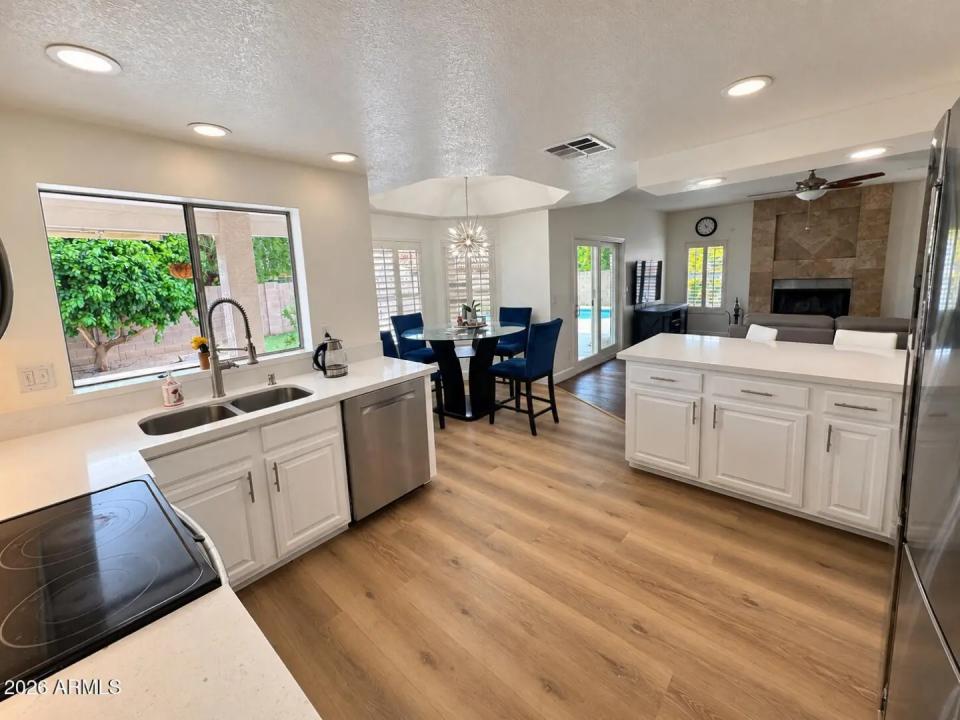 Real Estate Picture 10