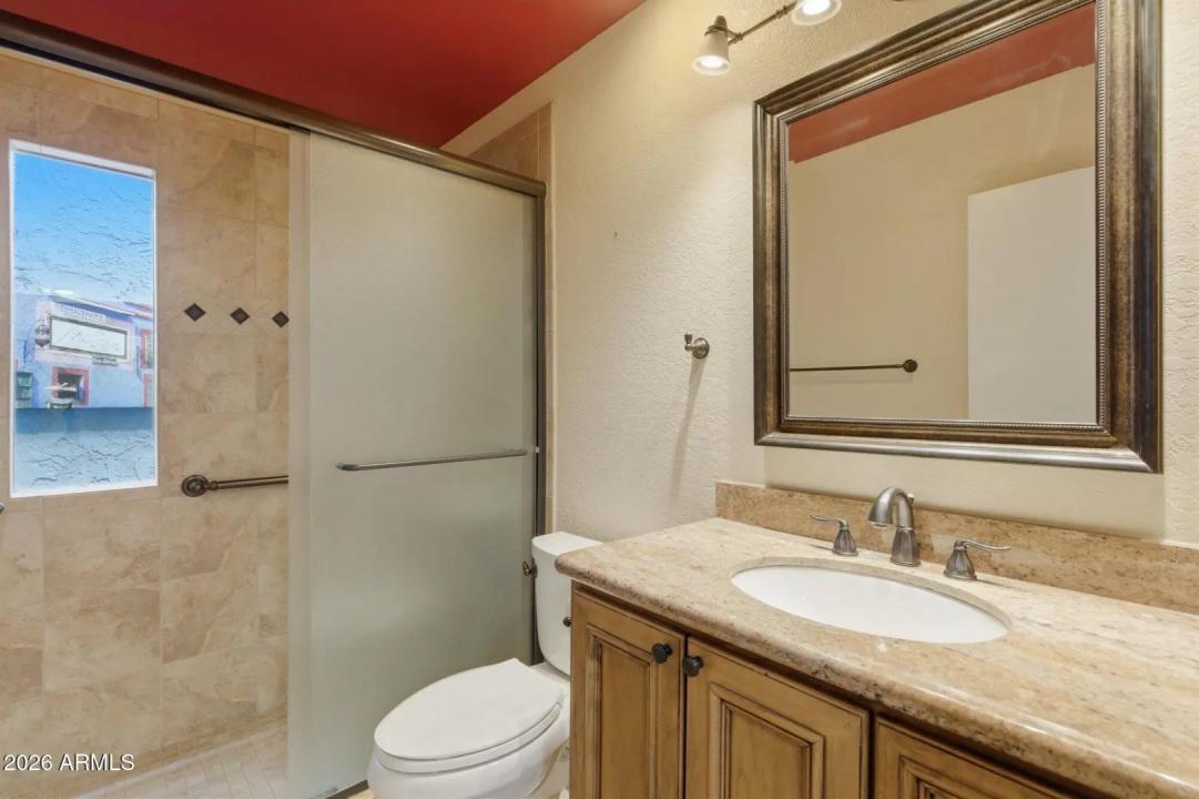 Real Estate Picture 26