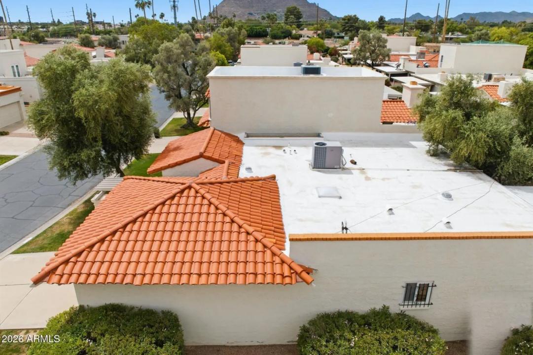 Real Estate Picture 32