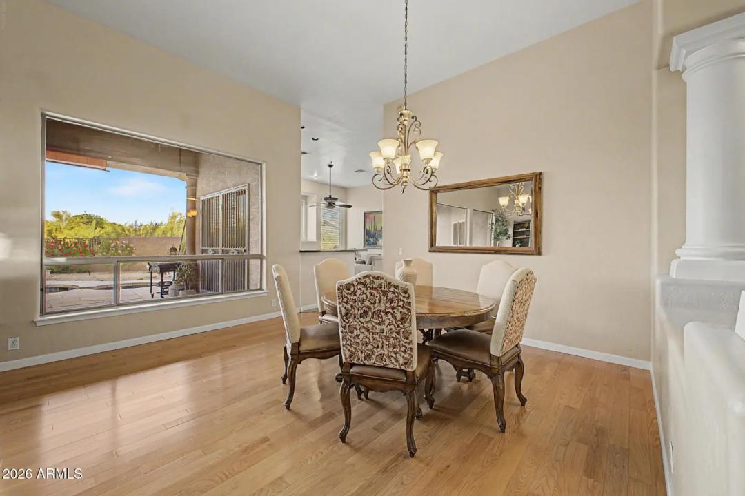 Real Estate Picture 11