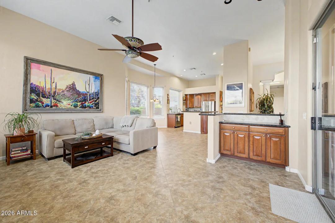 Real Estate Picture 15