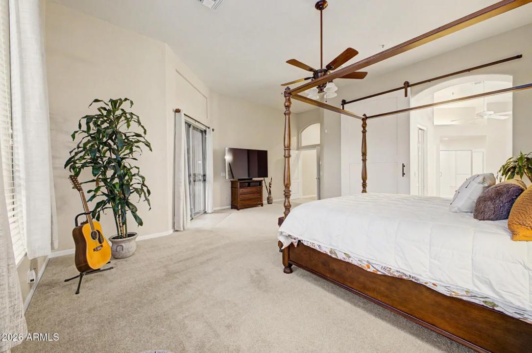 Real Estate Picture 20