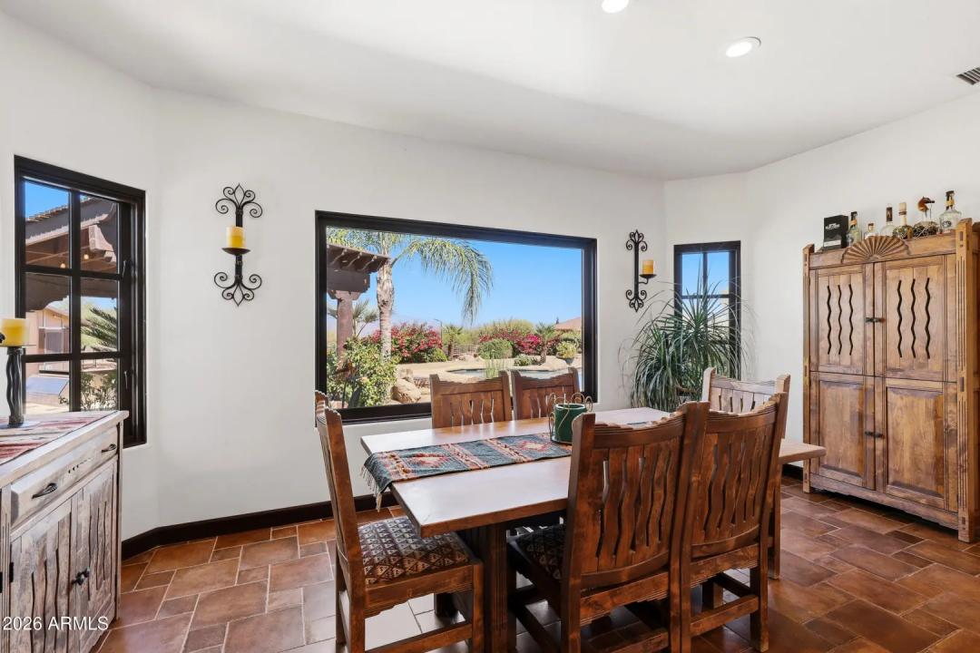 Real Estate Picture 19