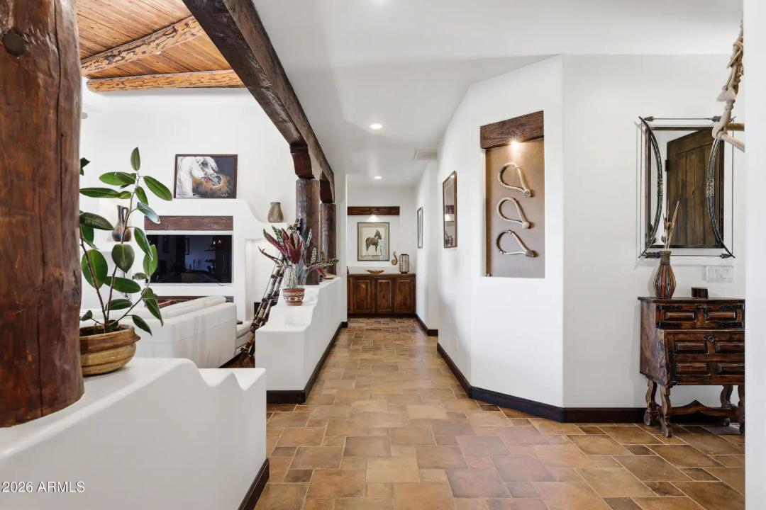 Real Estate Picture 21