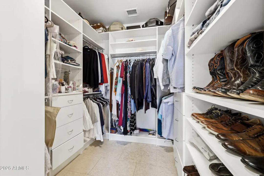 Real Estate Picture 27