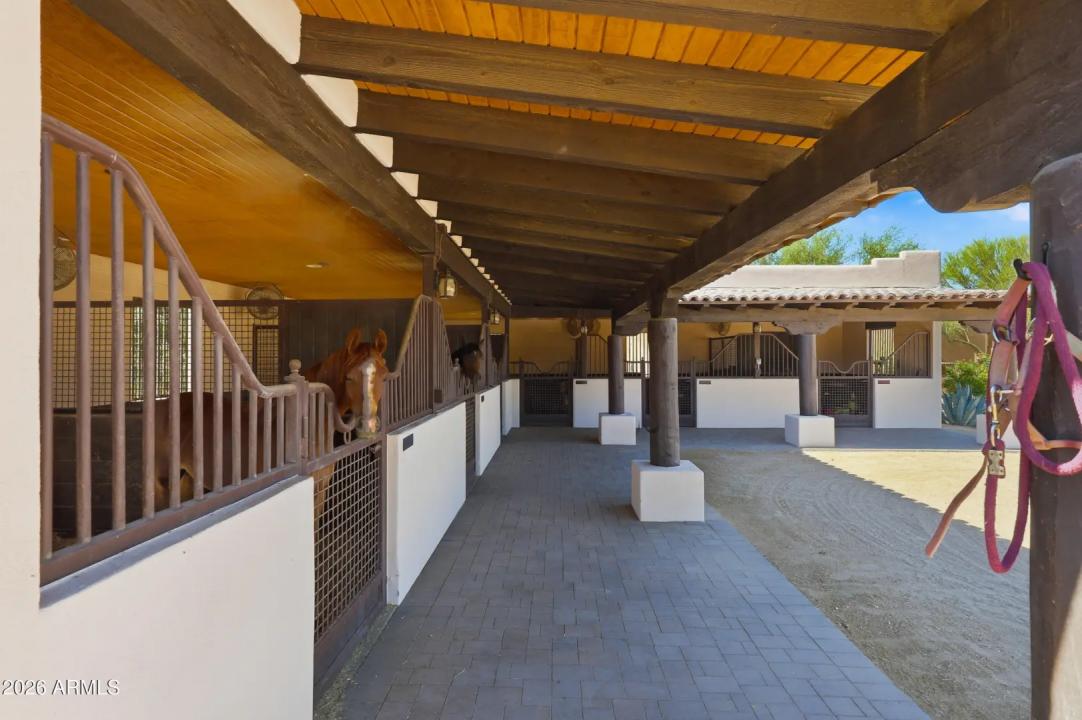 Real Estate Picture 64
