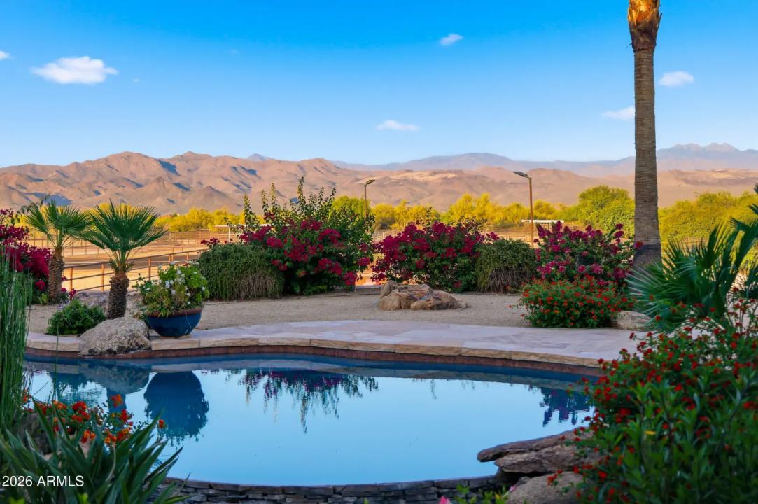Real Estate Picture 39