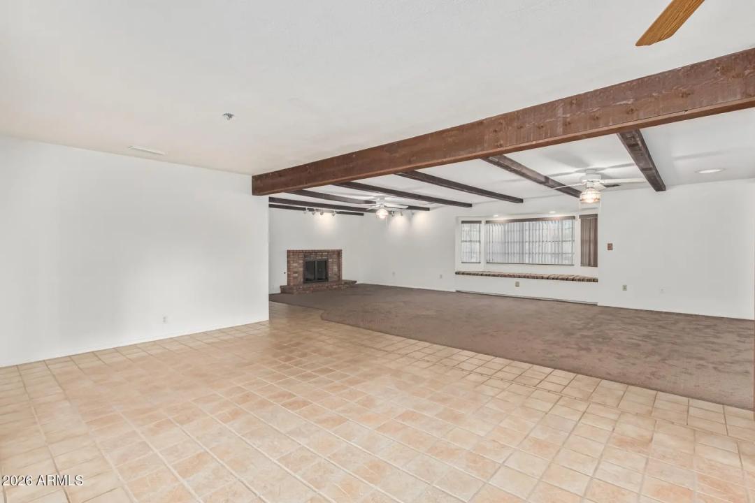 Real Estate Picture 10