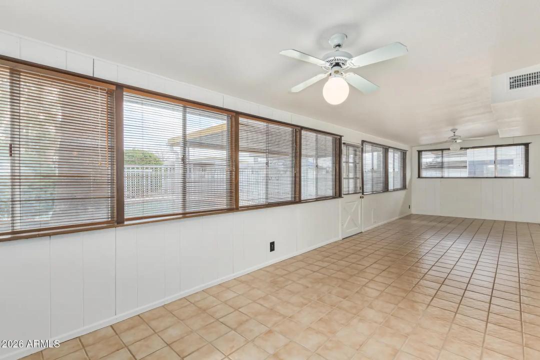 Real Estate Picture 13