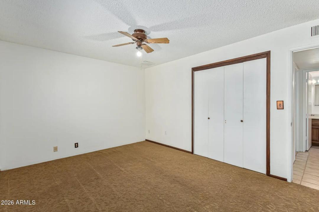 Real Estate Picture 25