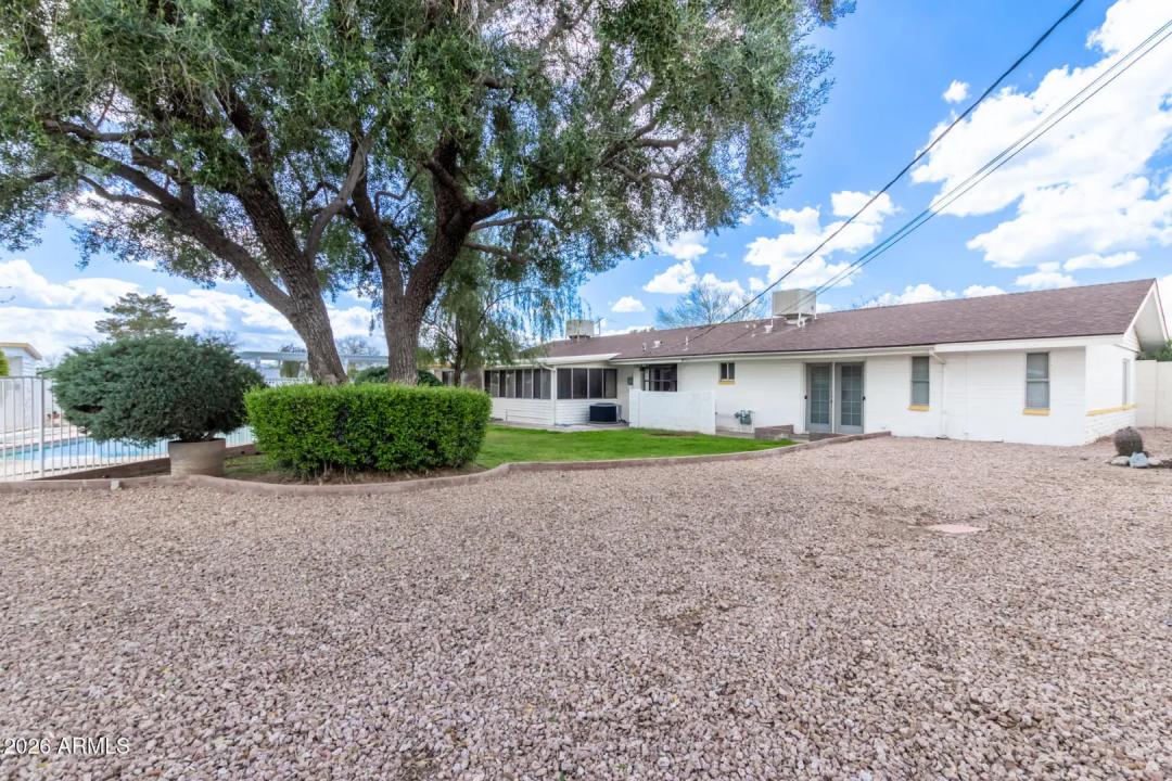 Real Estate Picture 29