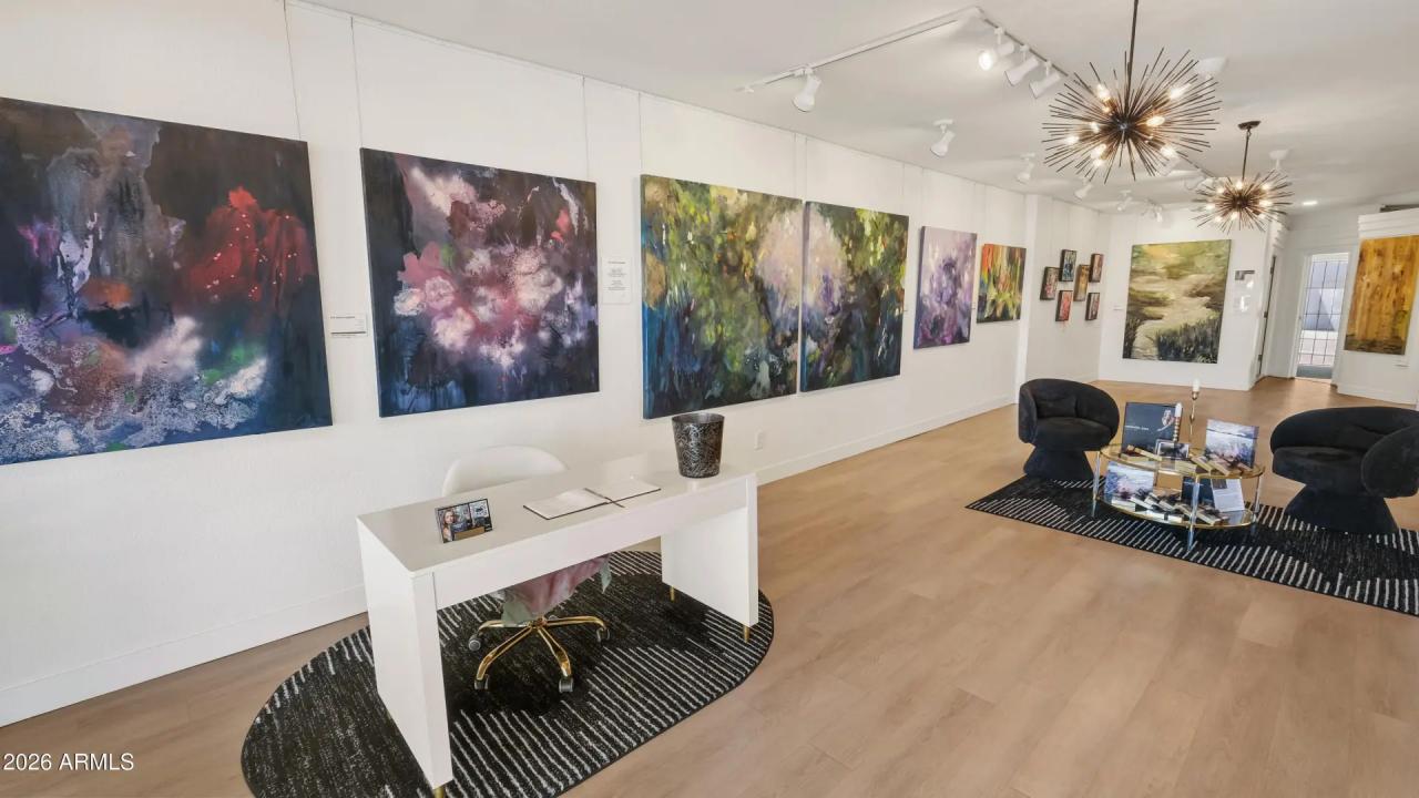 Real Estate Picture 2