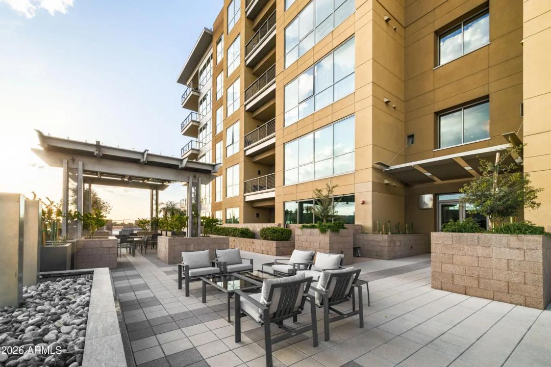 Real Estate Picture 20