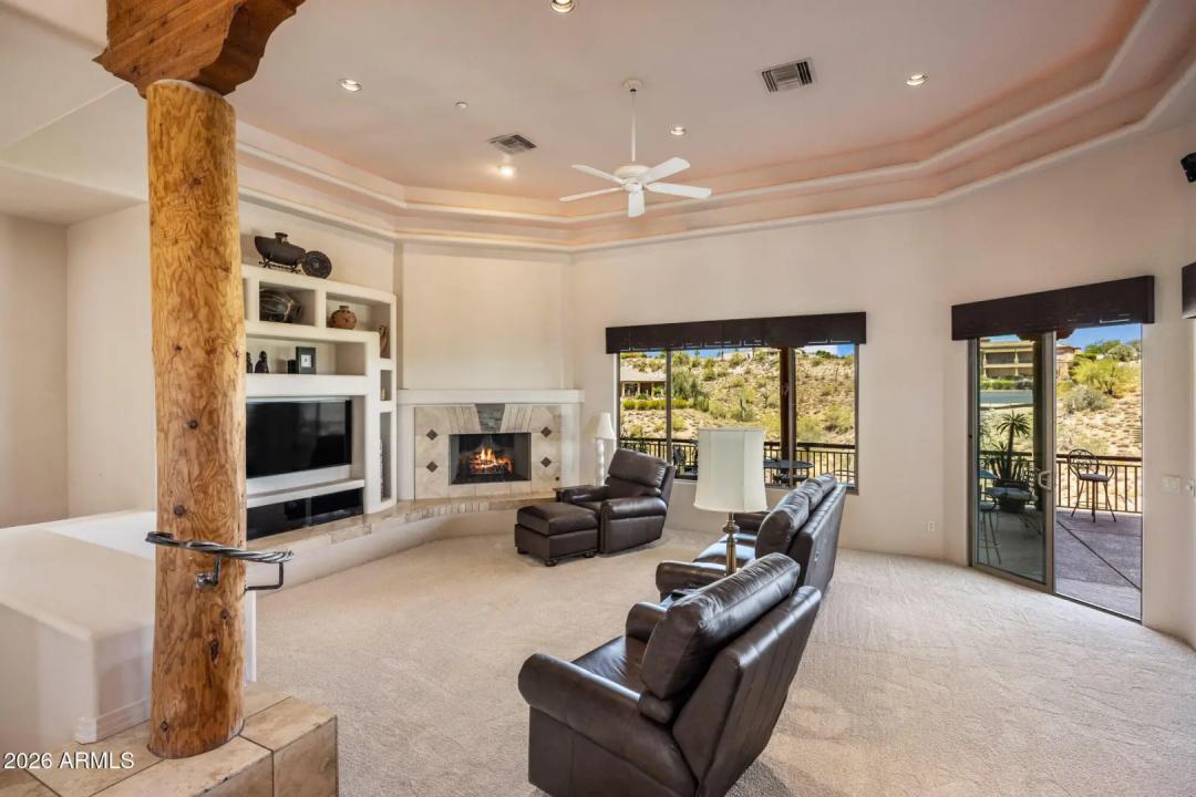 Real Estate Picture 2