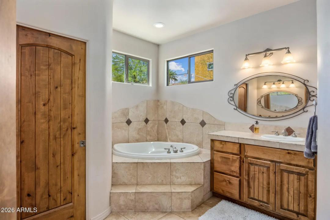 Real Estate Picture 21