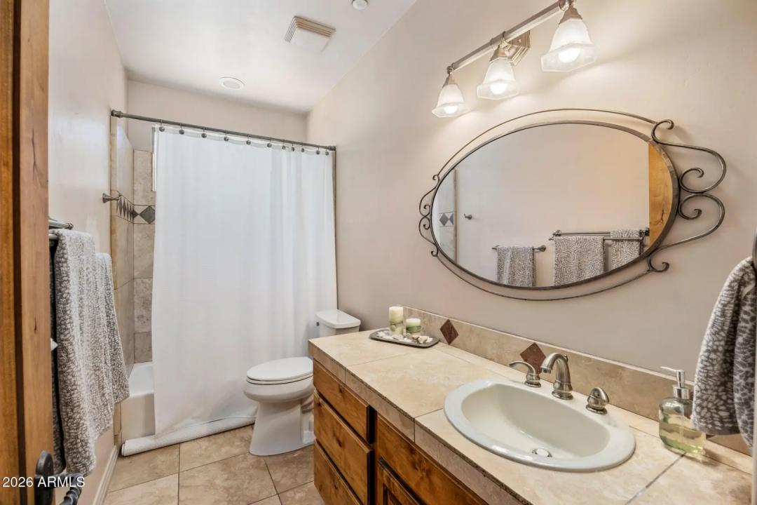Real Estate Picture 27