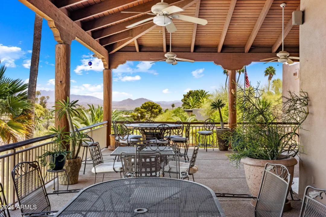 Real Estate Picture 24