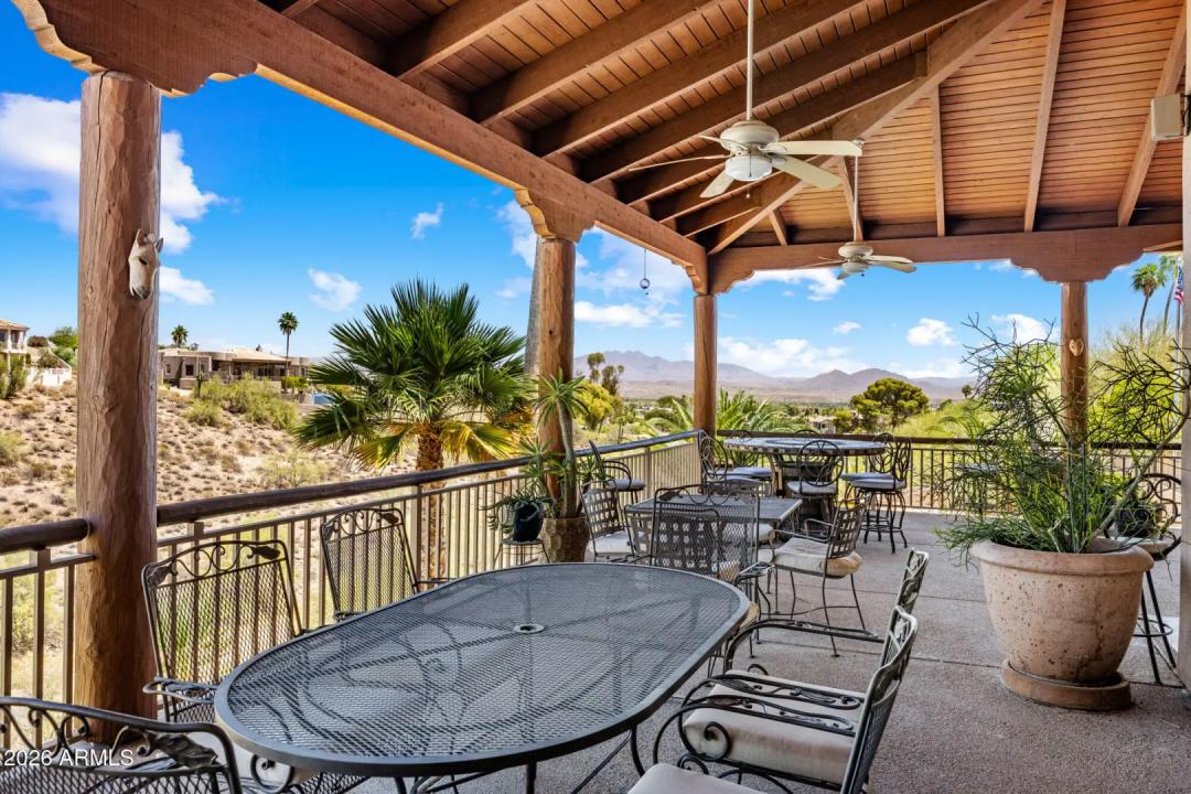 Real Estate Picture 23
