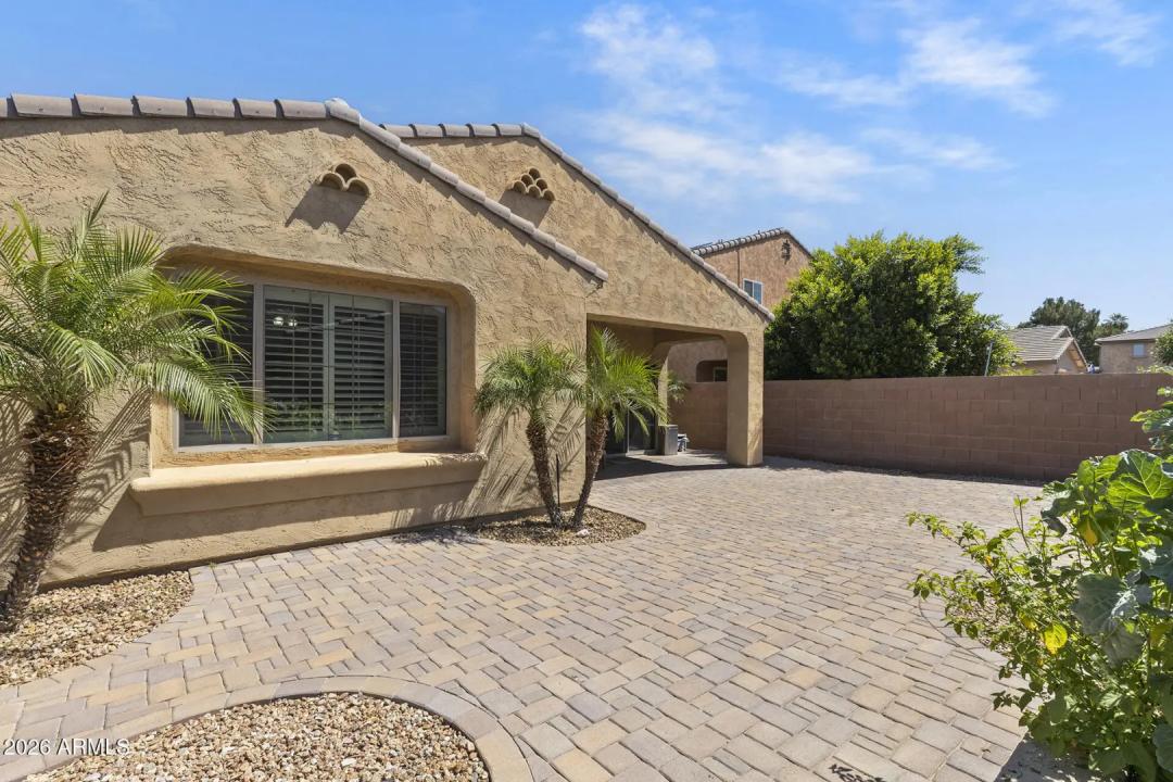 Real Estate Picture 21