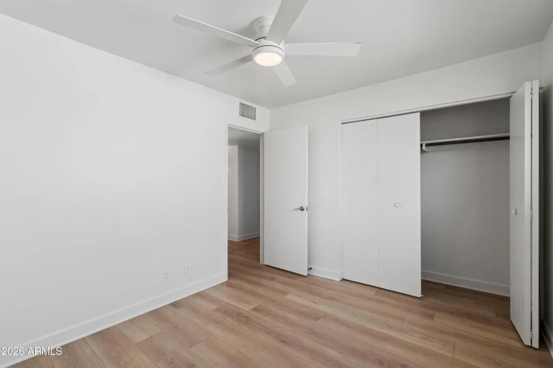 Real Estate Picture 30