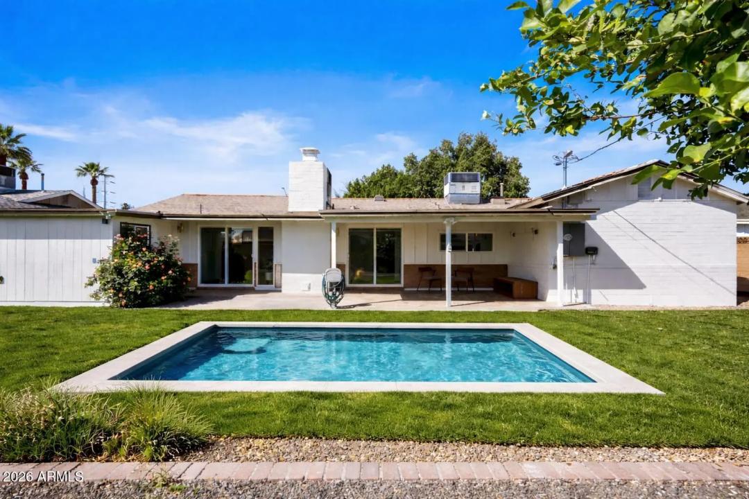 Real Estate Picture 38