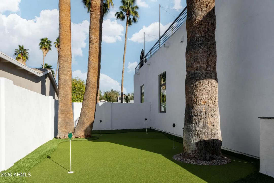 Real Estate Picture 37