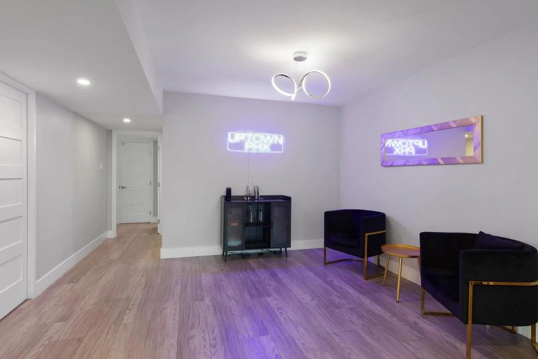 Real Estate Picture 5