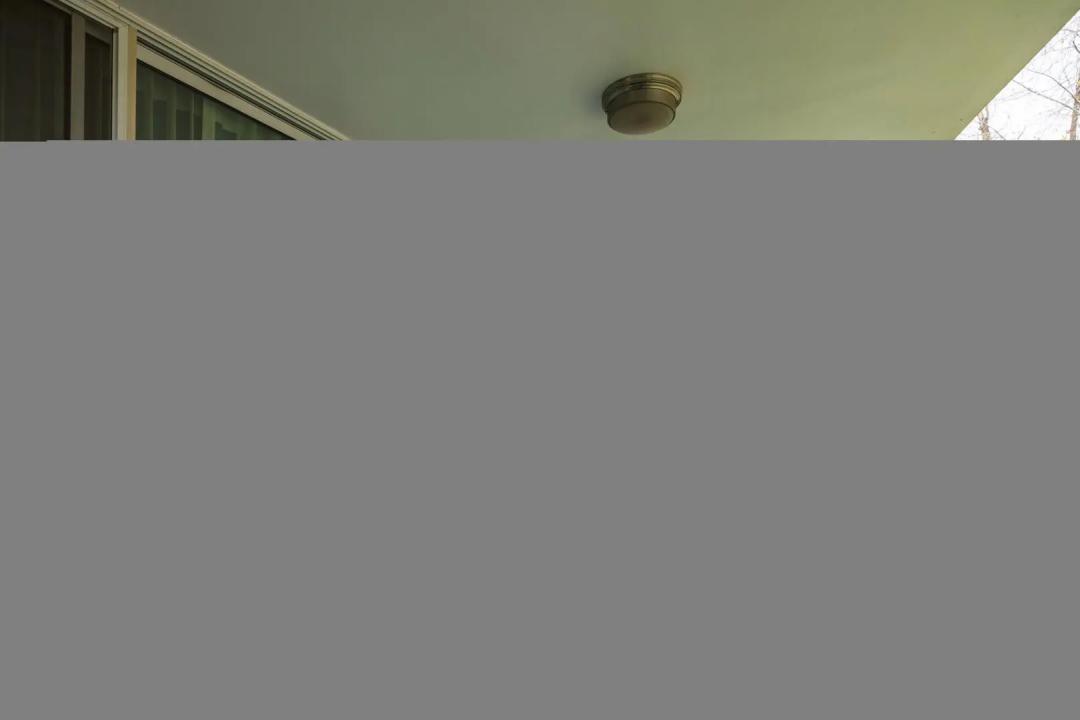 Real Estate Picture 20