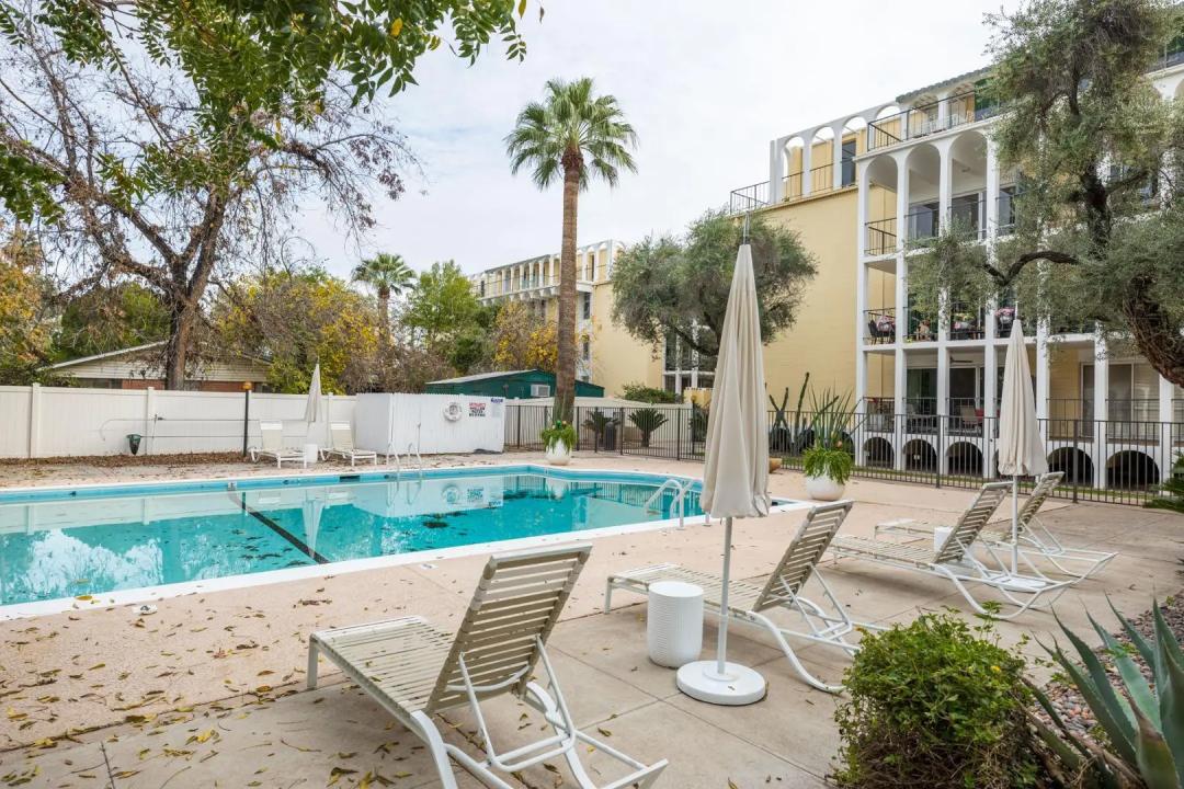 Real Estate Picture 66